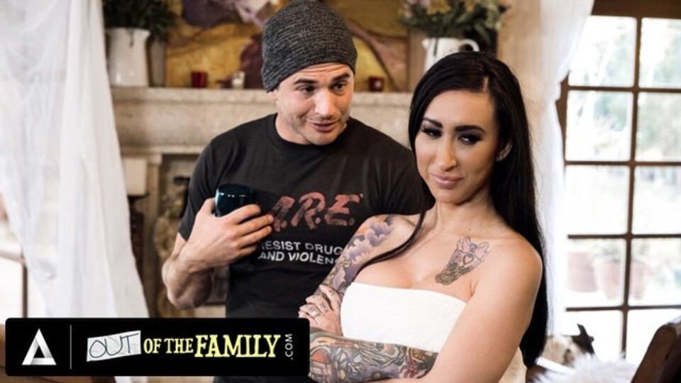 Incrível Lily Lane e Nathan Bronson - tatuagem vídeo - Out Of The Family