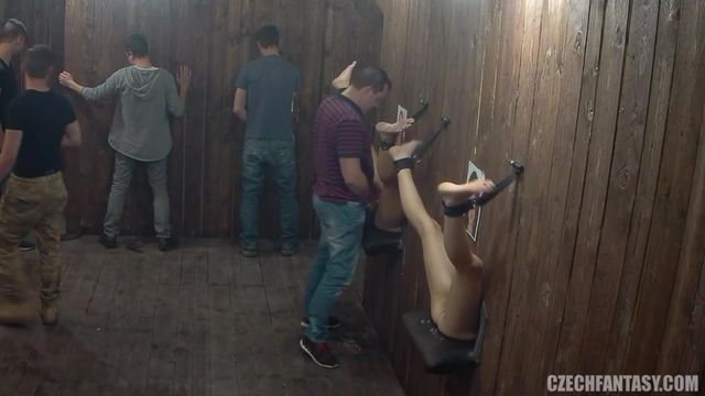 Film bondage de Noname