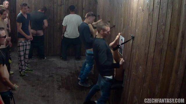 Noname में मुंडा चलचित्र Czech Fantasy द्वारा