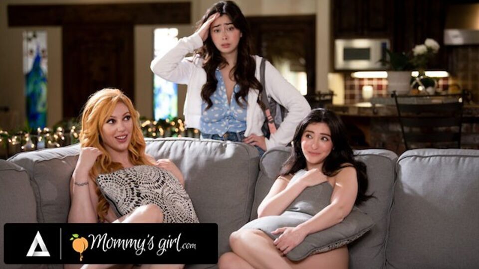 Lauren Phillips et Jane Wilde dans contenu x jeunette de Mommy's Girl