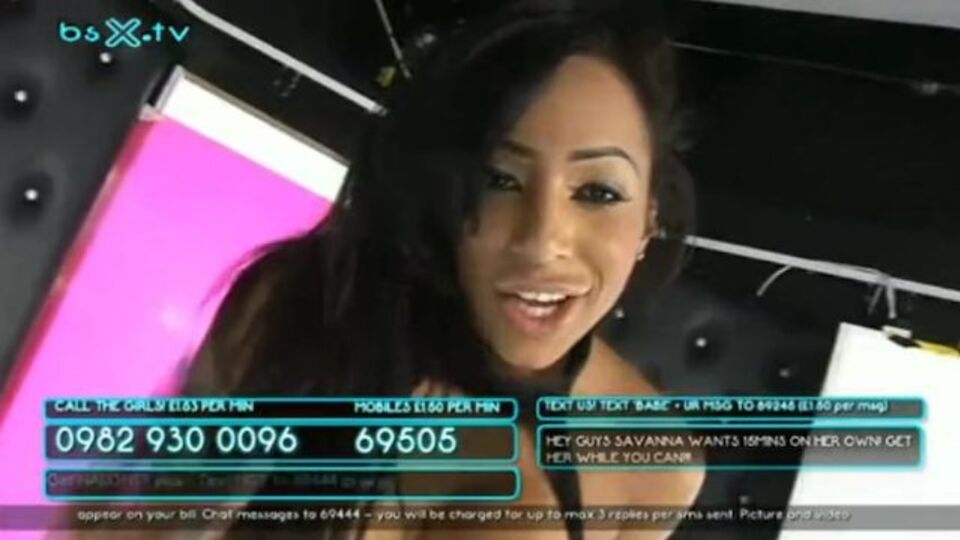 Babestation - ebony action