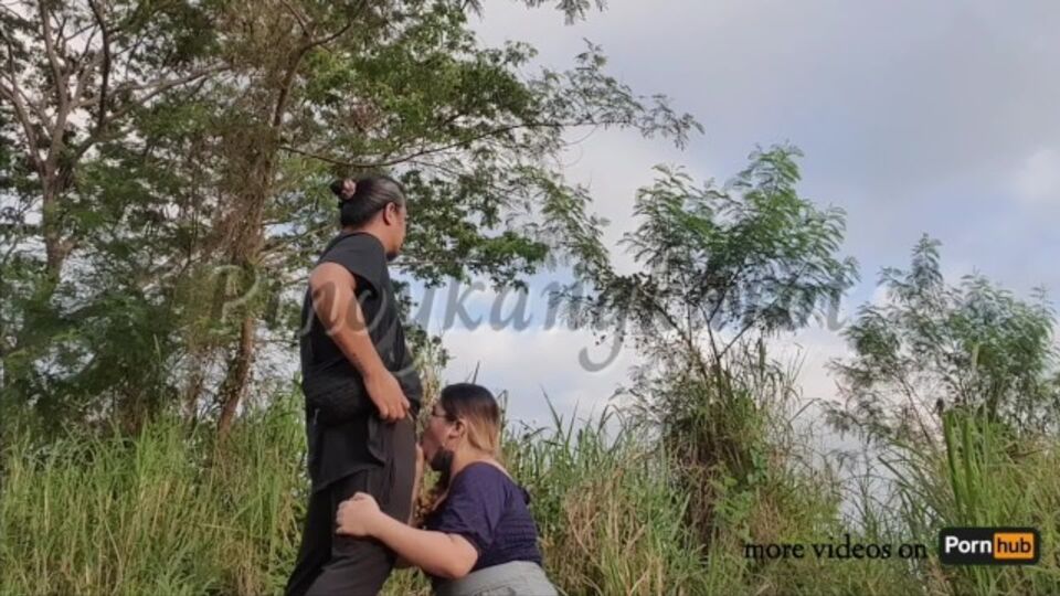 Riaky outdoor sex clip with enticing PinoyKangkarot from Verified Amateurs