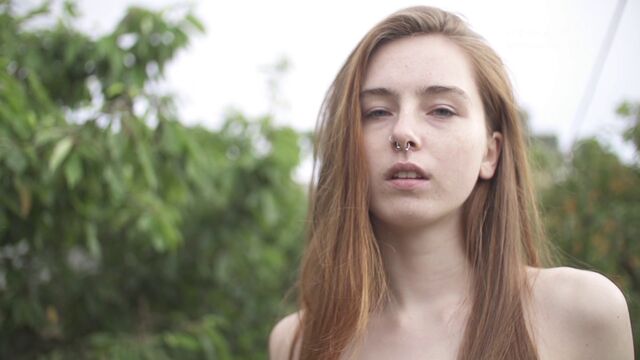 Entzückende Lilian - Piercing Fickfilm - Fine Erotica