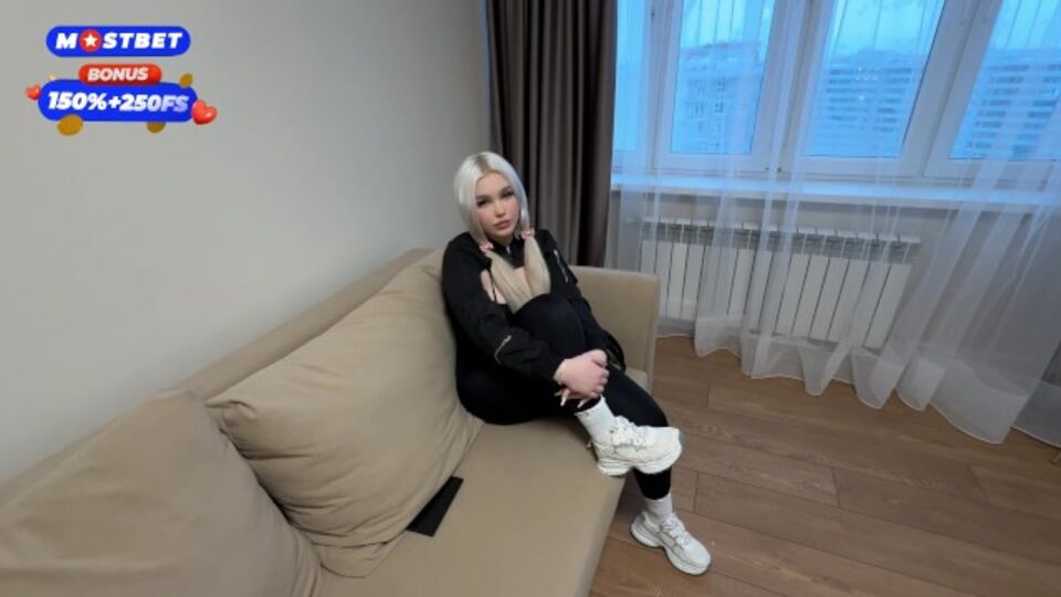 Auffordernde Blondessa - Amateur Sexfilm - Verified Amateurs