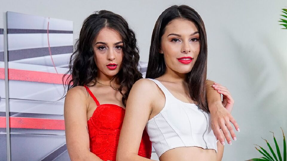 Regardez scène de la sexuelle Reyna DeLaCruz et Sofie Reyez