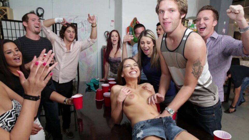 Endearing Sara Luvv's party action
