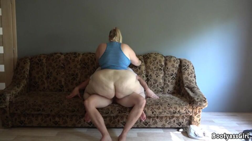 Gekonnte BootyASS Girl in Teenie Pornofilm