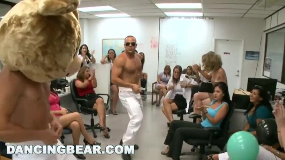 Dancing Bear - bd6106 video