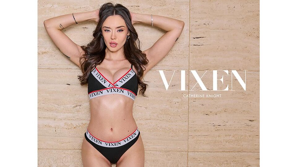 Vixen featuring Catherine Knight's straight hair action