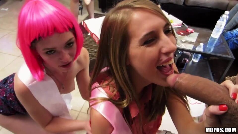 Mysteriöse Molly Ray - Dicker Schwanz XXX-Film - Mofos