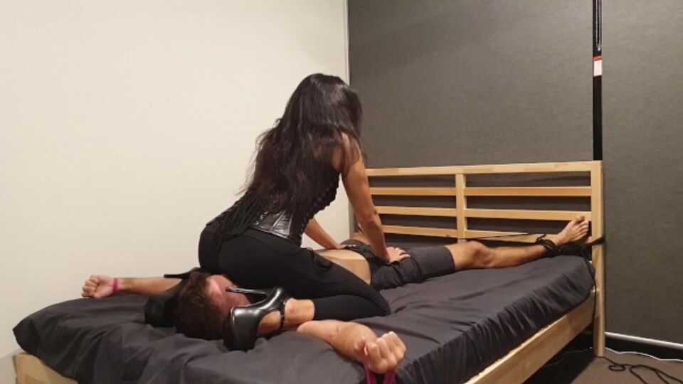 FunAussieCouple in Bondage Sex von Verified Amateurs