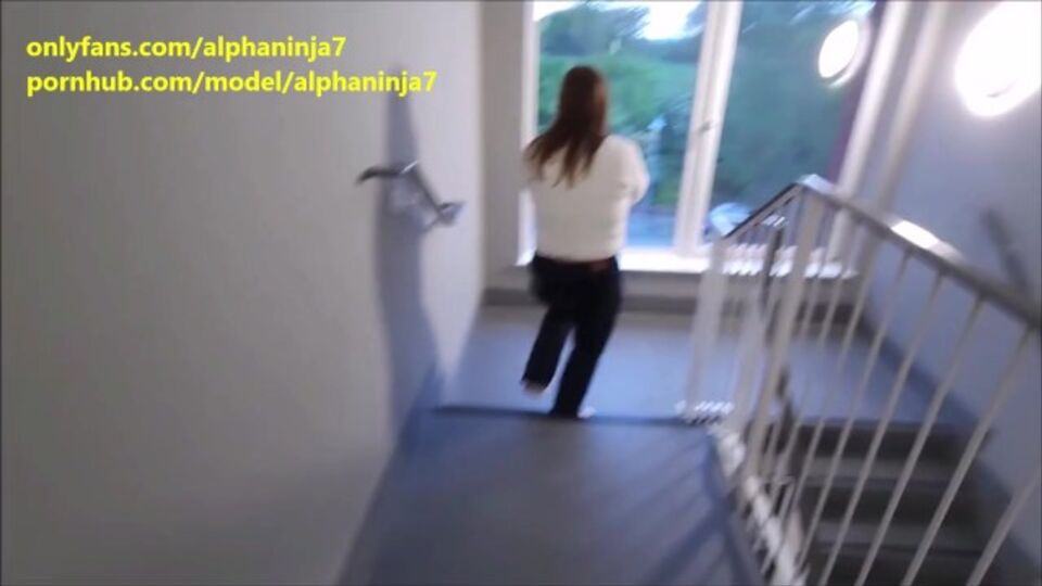 Öffentlich XXX-Clip mit rockiger alphaninja7 von Verified Amateurs