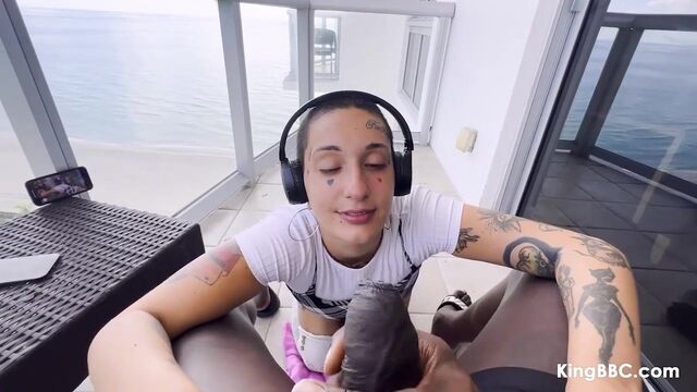 Gia's Deepthroat Sex