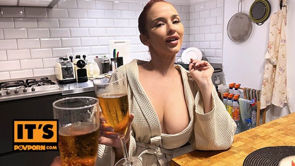 Well-proportioned Geisha and Geisha's hardcore movie