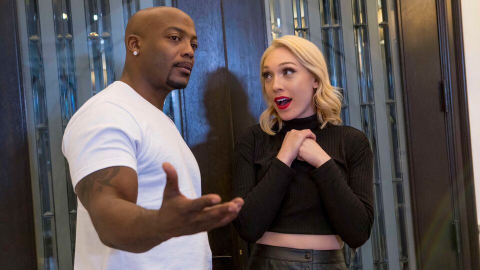 Película de interracial protagonizado por la intensa Lily LaBeau