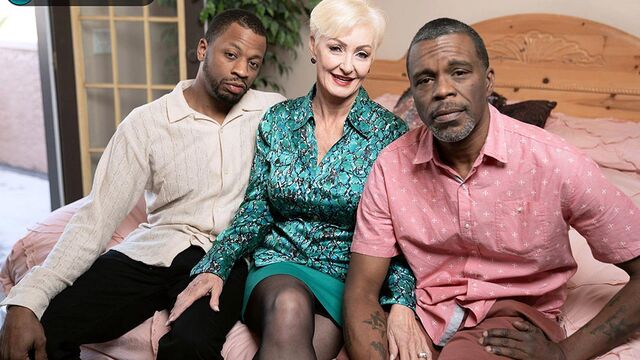 Porno capelli corti con interessante Seka