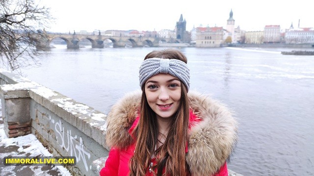 आनंदप्रद Matt Bird में निषेध xxx