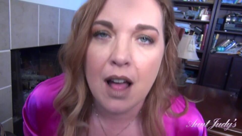 Denise's big tits xxx by Aunt Judy's
