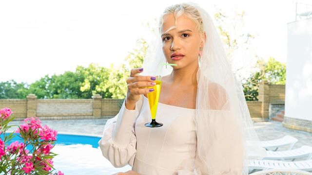 Club Sweethearts - Lange Haare Porno