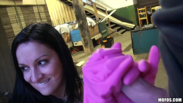 Adelanto con la magnífica Clair Brooks con piernas largas de Mofos