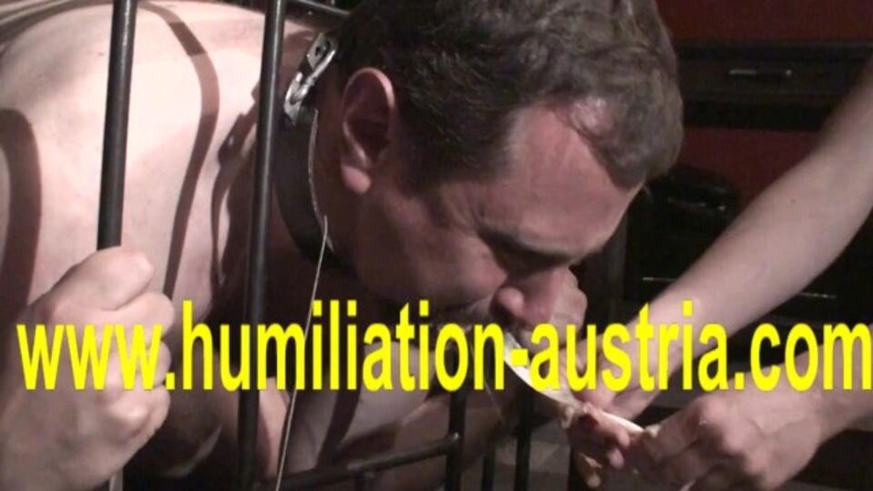 Gloria in Kink Sexstreifen von Humiliation Austria