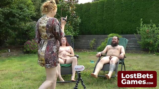 कमाल रानी का लिंग देखें