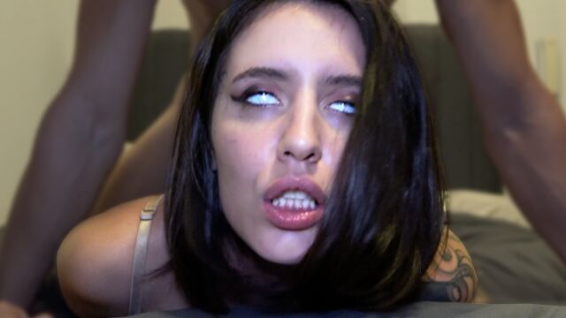 Pornografía de tetas pequeñas con Blaze