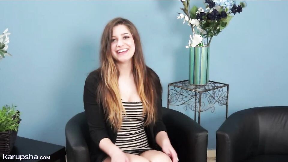 Charming Teddi Rae's posing smut
