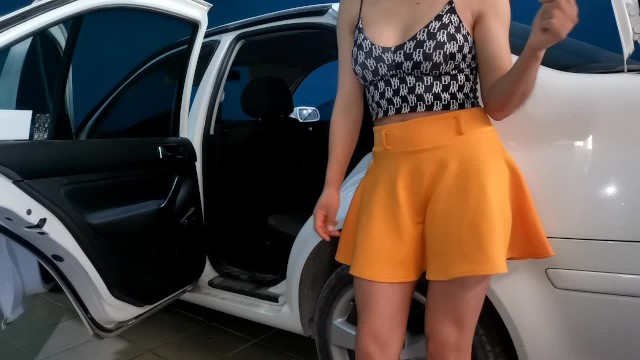 Tania Gomez in scena reality di Verified Amateurs