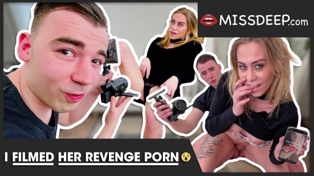 मंत्रप का गहरे गले में वीडियो