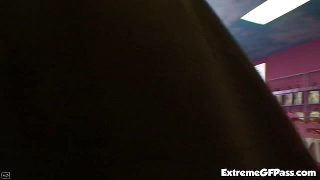 Hardcore XXX-Film mit sündiger London Keys von Premium GFs