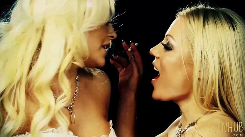 8TeenHub featuring siren's toys scene