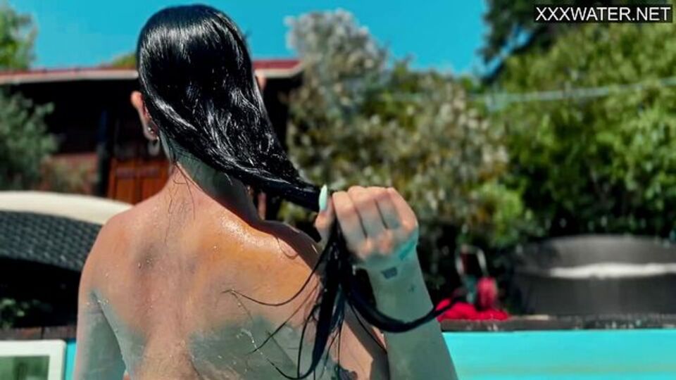 Tender Yenifer Chacon's school (18+) trailer