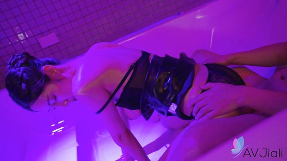 AV Jiali presenta filmato troia con prostituta