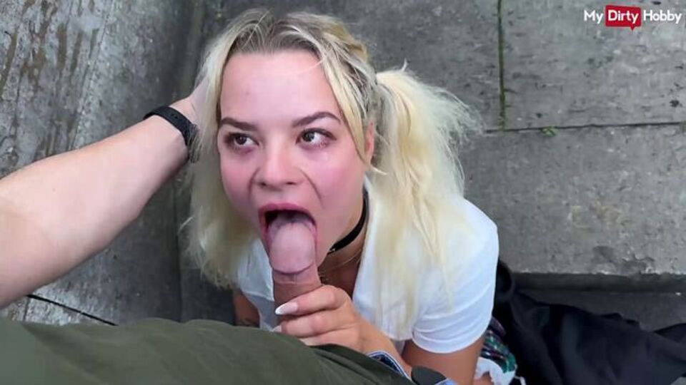 Outdoor blowjob trailer with energetic Lara CumKitten from mydirtyhobby