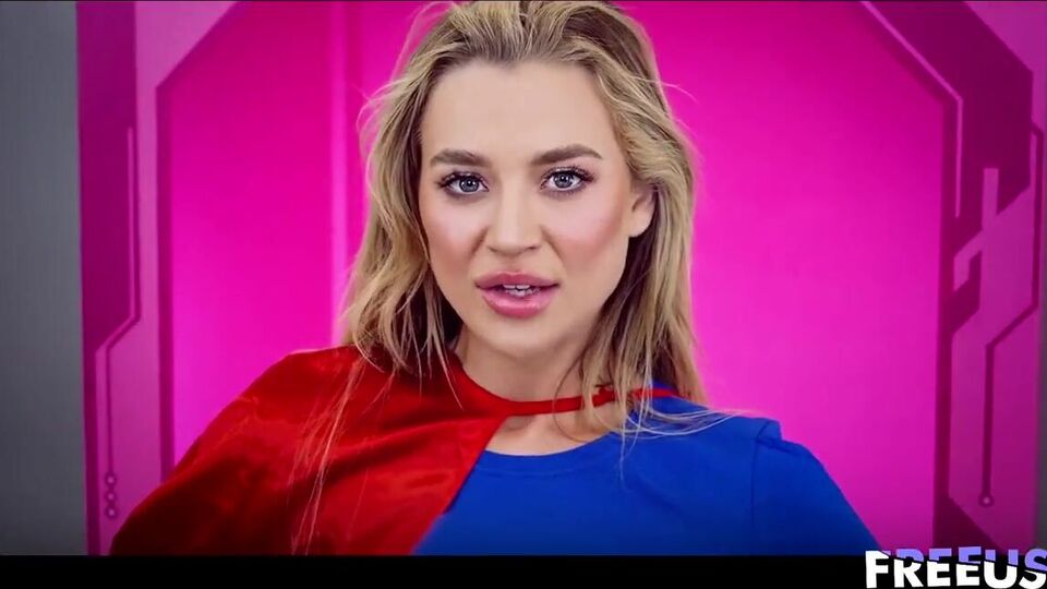 Freaky Fembots - blowjob clip