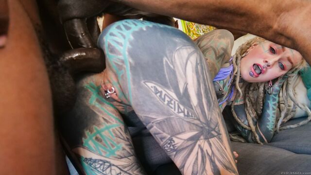 Assista gravação da gulosa Anuskatzz