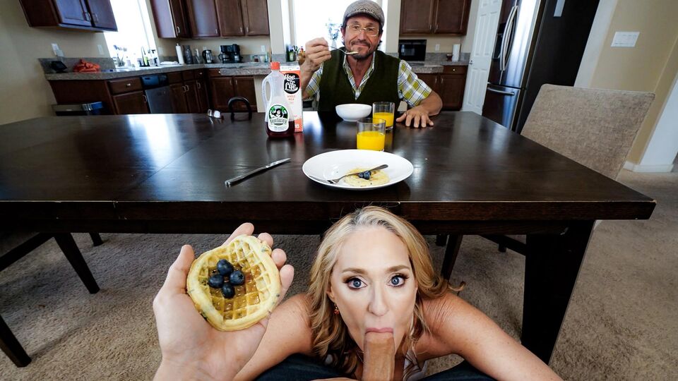 Wendy's big ass trailer