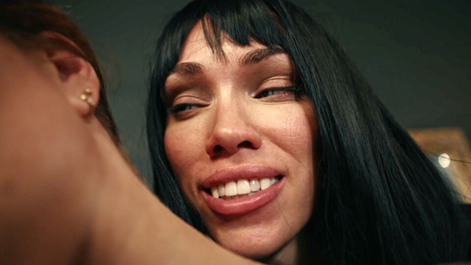 Sublime Sata Jones and Octokuro model at mesmerize scene