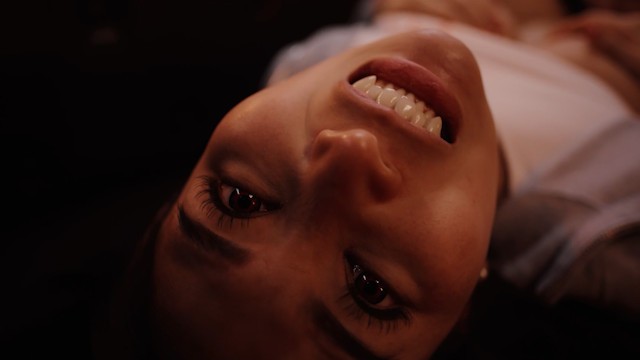 Guarda clip di mirabile Leana Lovings