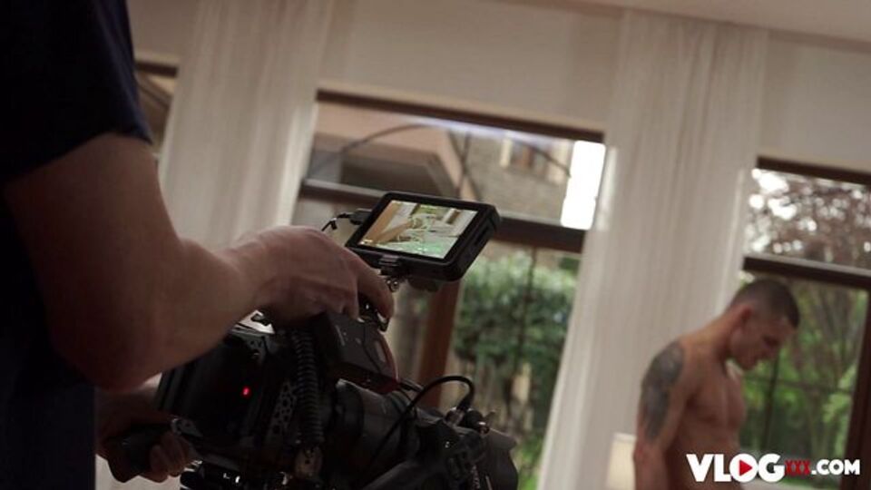 Watch glamorous Moona Snake and Moona's xxx