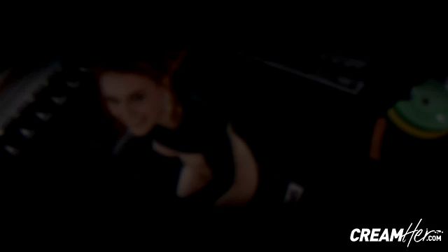 Tempting Charlie Red at doggystyle action