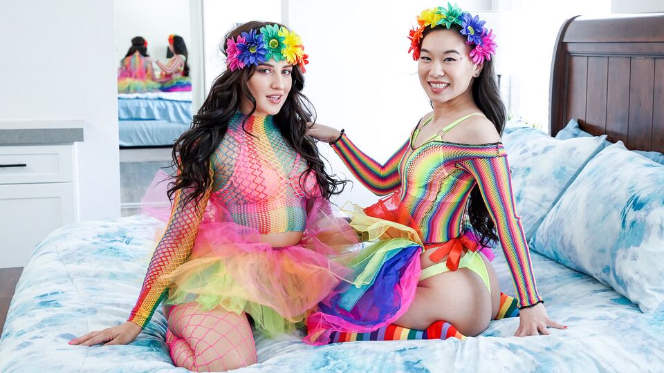 Fiorente Kimmy Kim e Aubree Valentine partecipa in videata femmina femmina maschio